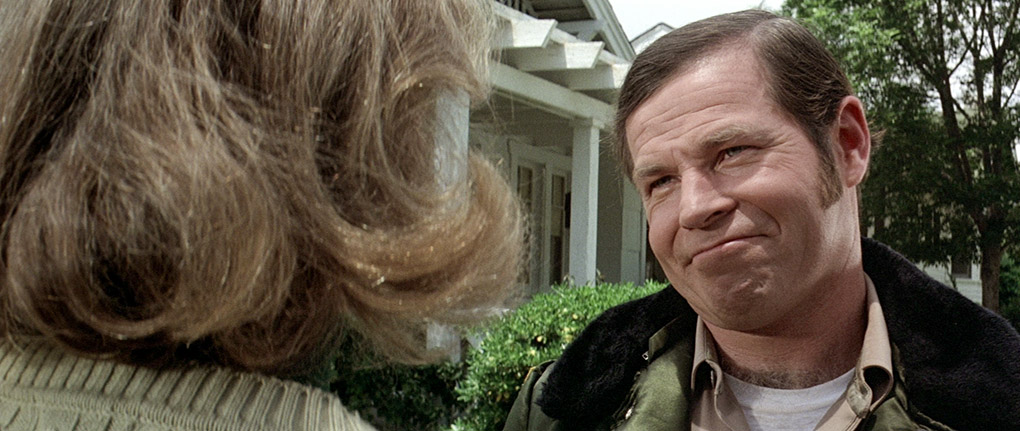 Laurie gets a scare when she bumps into Sheriff Brackett