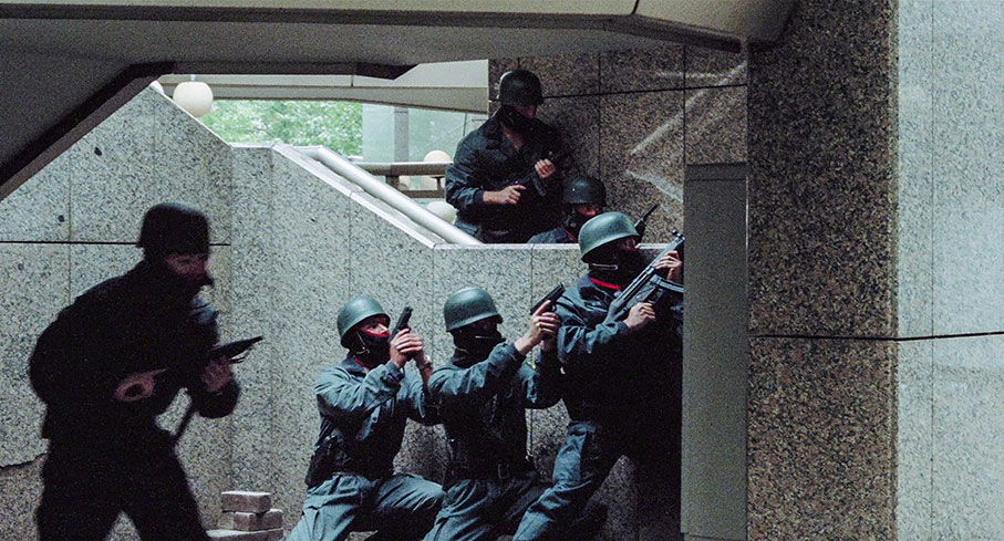 The special forces personnel take position