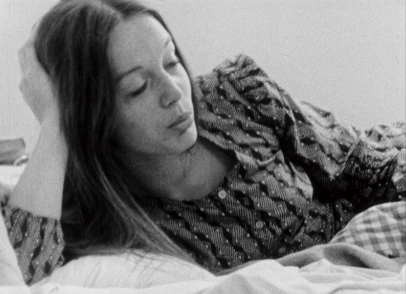 L’enfant aimé, ou Je joue à être une femme mariée