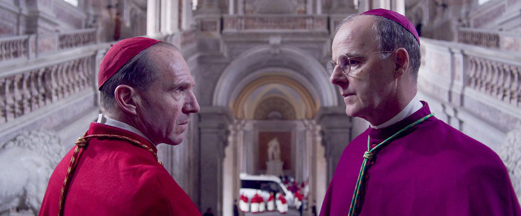 Cardinal Lawrence consults with O'Malley (Brían F. O'Byrne)