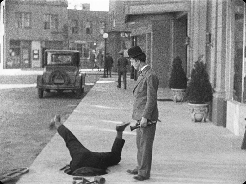 Ollie takes a fall in You're Darn Tootin'