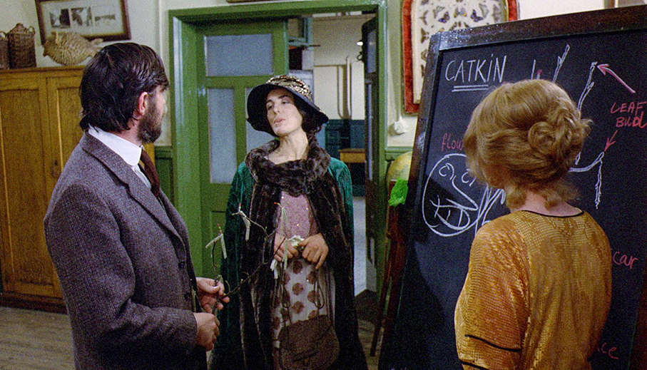 Alan Bates and Glenda Jackson